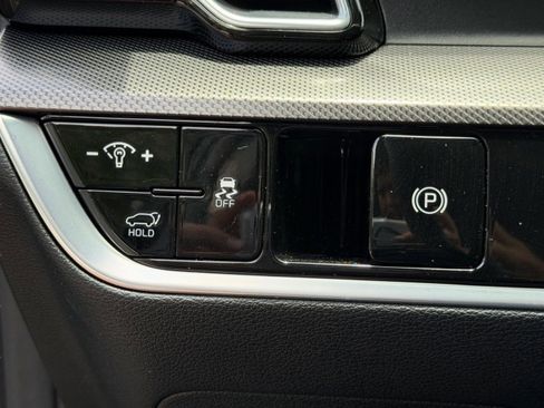 Used 2024 Kia Sportage SX FWD image 25