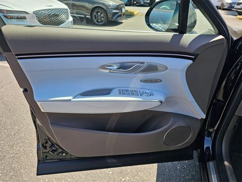 New 2026 Genesis GV70 2.5T Advanced image 22