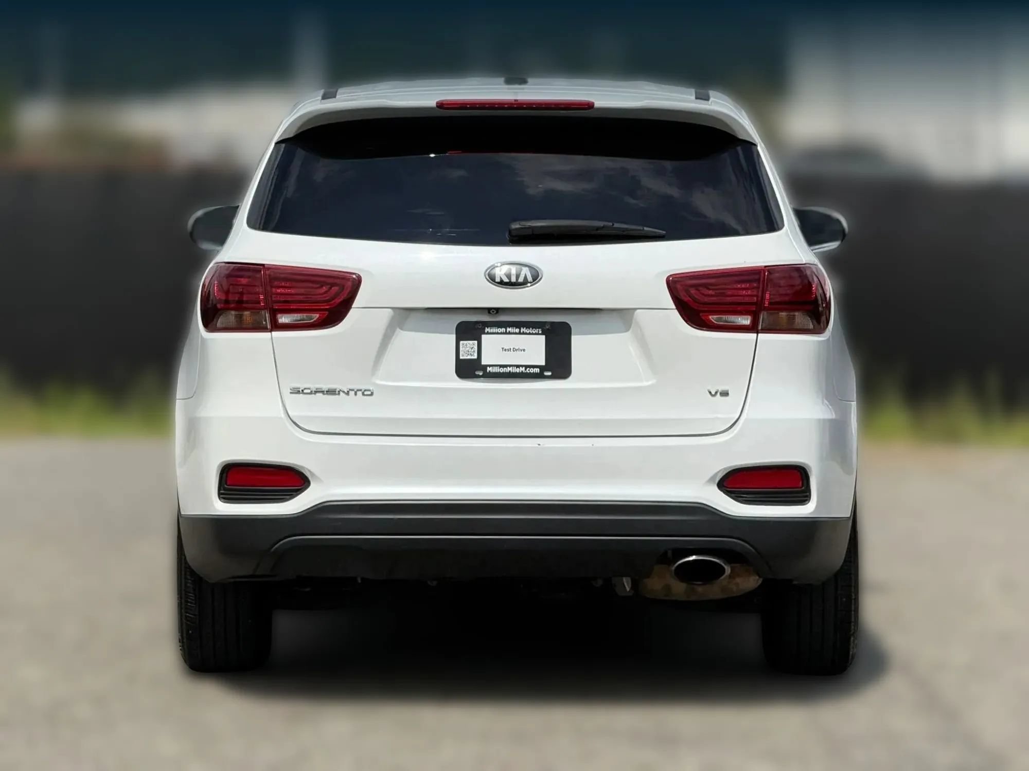 Used 2020 Kia Sorento FWD V6 image 4