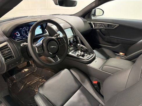 Used 2023 Jaguar F-TYPE R-Dynamic image 10