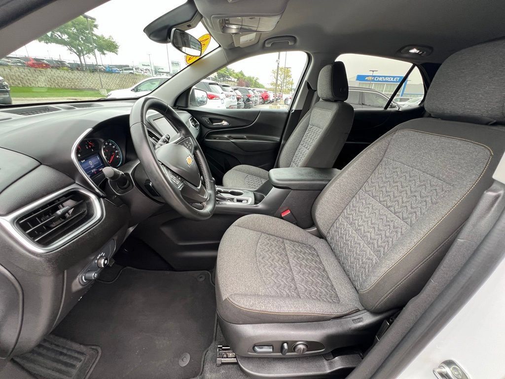 Used 2024 Chevrolet Equinox LT AWD/4WD image 19