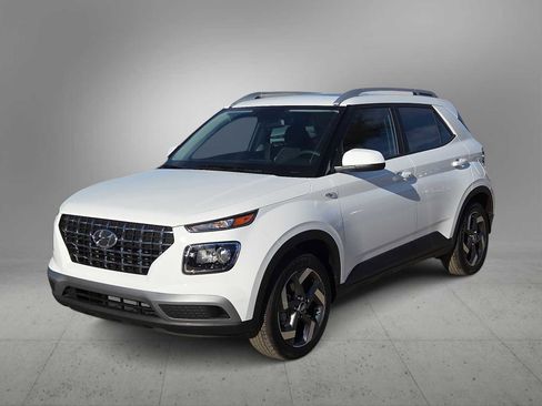 New 2026 Hyundai Venue SEL image 4