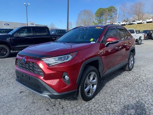 Used 2020 Toyota RAV4 Limited w/ Limited Grade Weather Package image 4