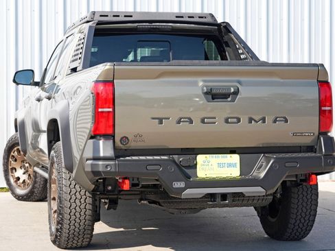 Used 2025 Toyota Tacoma 4x4 Double Cab Hybrid w/ Tow Tech Package image 6