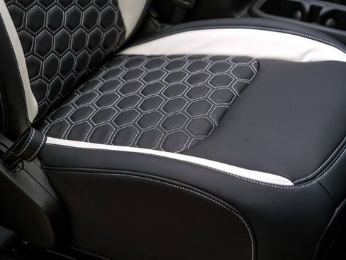 Used 2025 Jeep Wrangler Unlimited Rubicon w/ Technology Group image 56