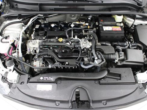 Used 2025 Toyota Corolla LE FWD image 34