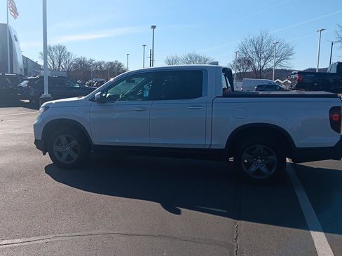Used 2023 Honda Ridgeline RTL-E image 9