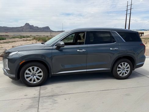 Used 2023 Hyundai Palisade SEL AWD/4WD image 14