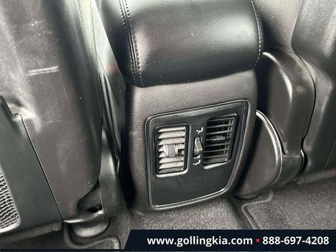 Used 2014 Dodge Durango SXT image 11