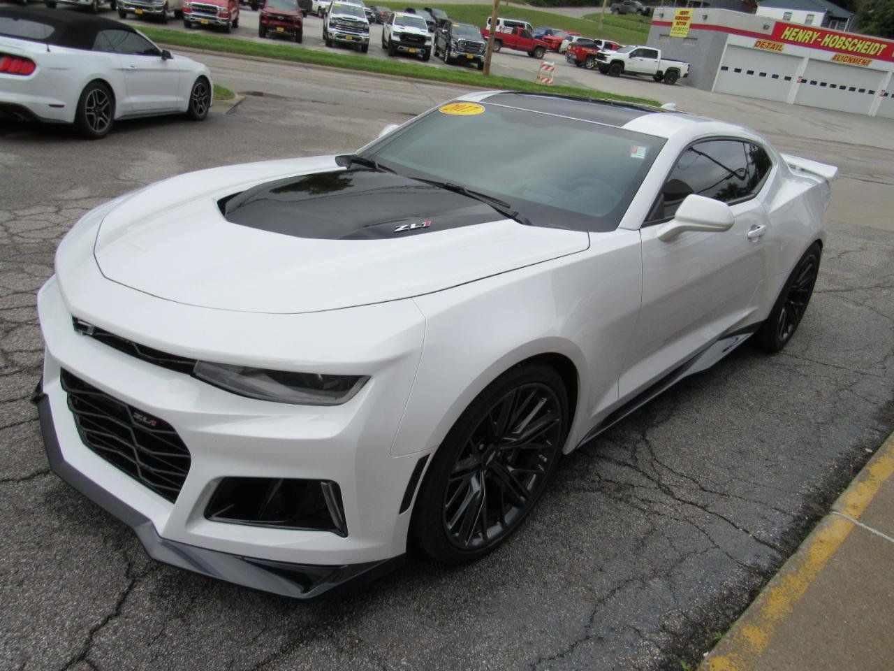 Used 2017 Chevrolet Camaro ZL1 RWD image 10