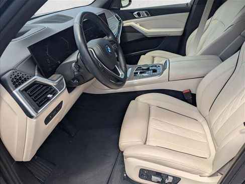 Certified 2024 BMW X5 xDrive50e w/ Premium Package AWD/4WD image 12