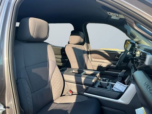 New 2025 Toyota Tundra SR5 image 15