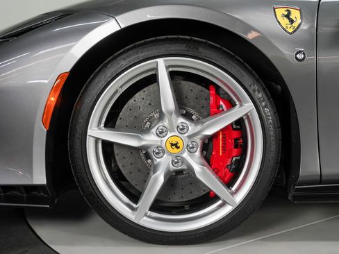 Used 2022 Ferrari F8 Tributo Coupe image 17