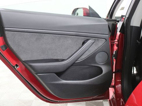 Used 2021 Tesla Model 3 Performance image 19