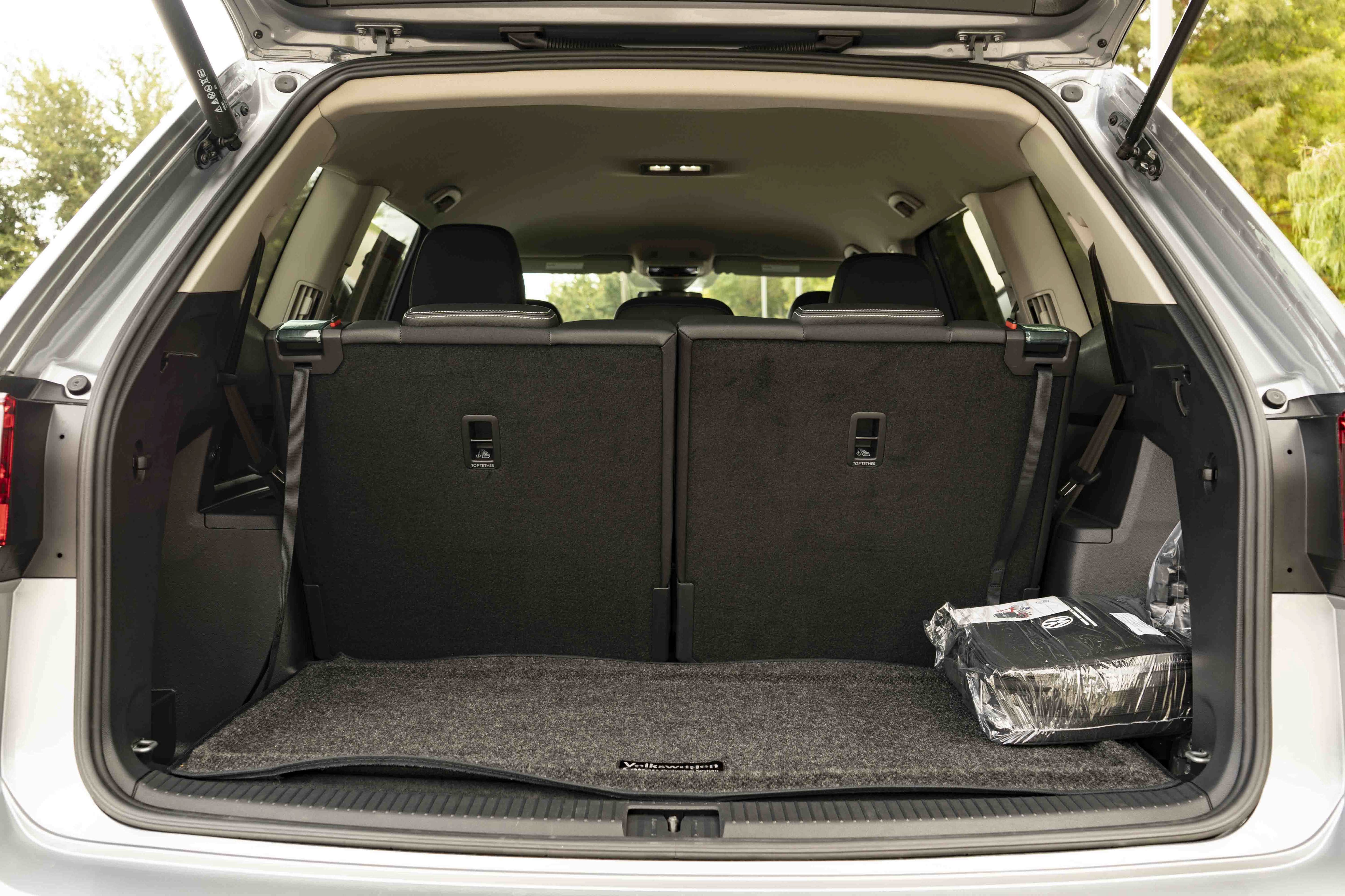 Certified 2026 Volkswagen Atlas SE FWD image 40