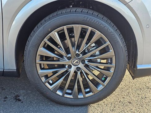 Used 2026 Lexus RX 350 AWD image 9