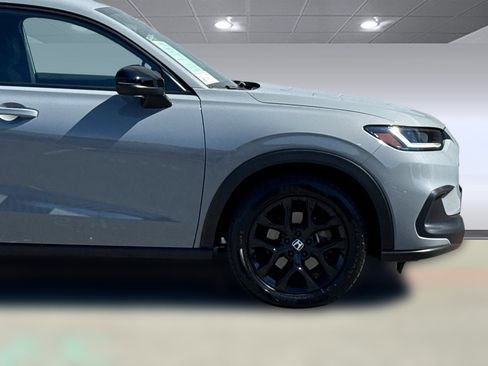 Used 2024 Honda HR-V Sport image 34