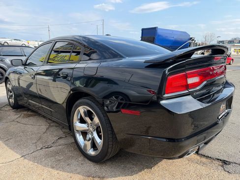 Used 2012 Dodge Charger SXT Plus image 5