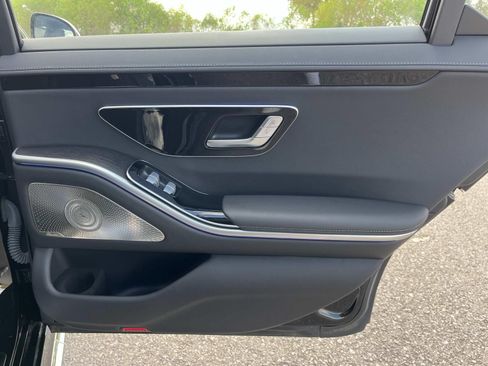 Certified 2023 Mercedes-Benz S 500 4MATIC image 21