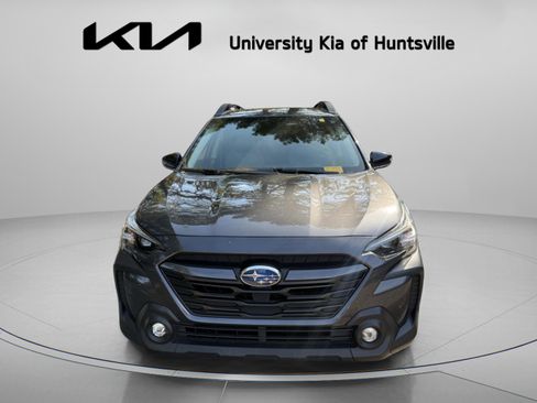 Used 2024 Subaru Outback Premium image 2