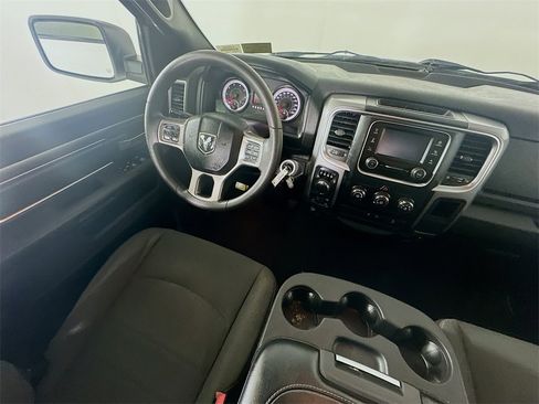 Used 2022 RAM 1500 Classic Warlock image 9