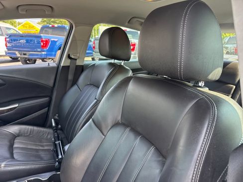 Used 2013 Buick Verano Premium FWD image 24
