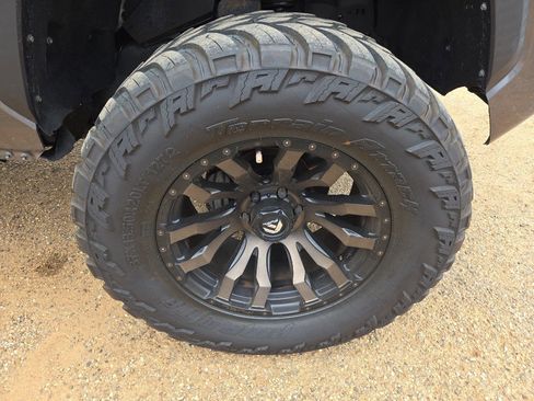 Used 2022 Toyota Tundra SR5 image 13