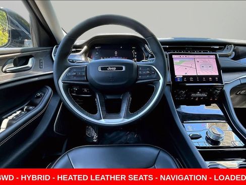 Used 2023 Jeep Grand Cherokee 4WD 4xe image 8