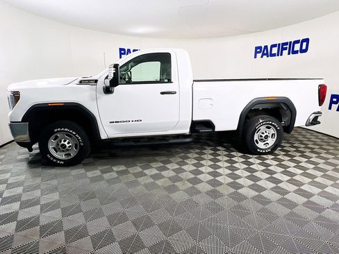 Used 2021 GMC Sierra 2500 2WD Regular Cab w/ Fleet Convenience Package image 4