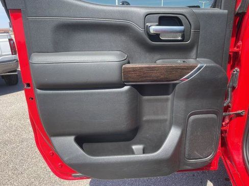 Used 2020 GMC Sierra 1500 SLE w/ SLE Value Package image 17