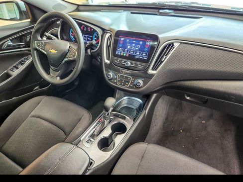 Used 2023 Chevrolet Malibu LT FWD image 25