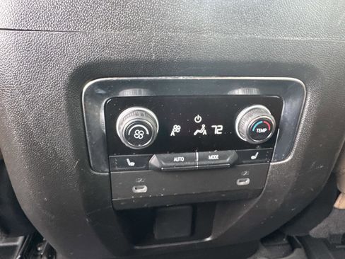 Used 2023 Chevrolet Tahoe Premier image 17