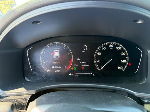 Used 2022 Honda Civic Sport image 11