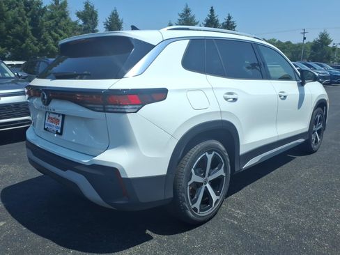 New 2026 Volkswagen Tiguan SE FWD image 2