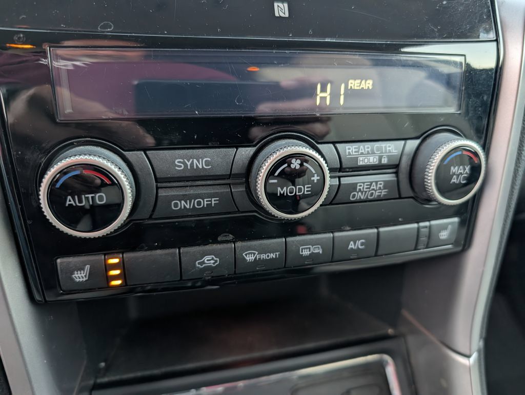 Used 2019 Subaru Ascent Premium AWD/4WD image 20