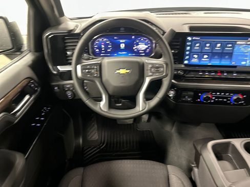New 2026 Chevrolet Silverado 1500 LT image 17
