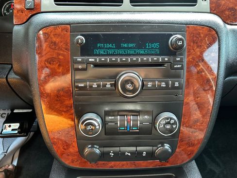 Used 2013 Chevrolet Tahoe LS w/ Convenience Package AWD/4WD image 27