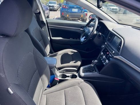 Used 2019 Hyundai Elantra Value Edition w/ Cargo Package image 25