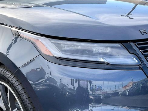 New 2026 Land Rover Range Rover Velar Dynamic SE AWD/4WD image 17