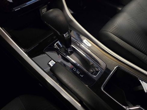 Used 2016 Honda Accord LX image 21