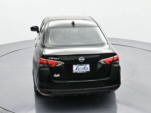 New 2025 Nissan Versa SV w/ Trunk Package FWD image 39