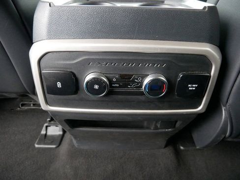 Certified 2024 Ford Expedition Max XLT image 13