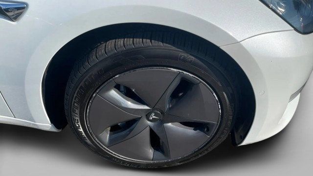 Used 2020 Tesla Model 3 Long Range AWD/4WD image 2