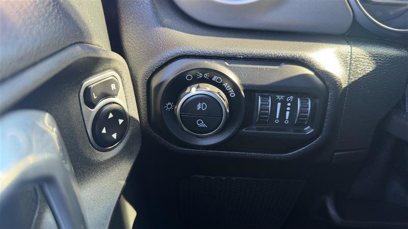 Used 2021 Jeep Gladiator Sport w/ Quick Order Package 24Q 80Th AWD/4WD image 30