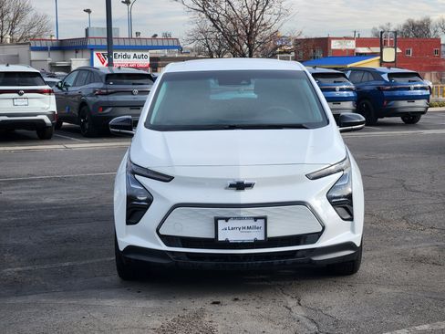 Used 2022 Chevrolet Bolt LT image 9