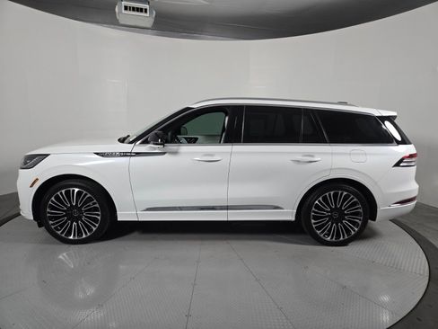 New 2026 Lincoln Aviator Black Label w/ Dynamic Handling Package AWD/4WD image 8