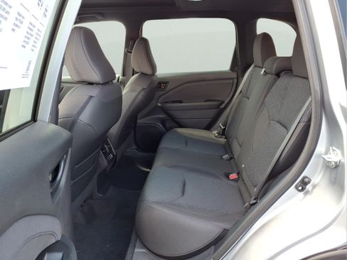 New 2026 Subaru Forester Premium AWD/4WD image 7