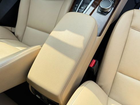 Used 2017 BMW X3 xDrive28i image 54