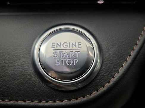 Used 2026 Lincoln Nautilus Reserve AWD/4WD image 22