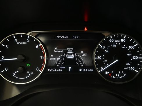 Used 2023 Nissan Rogue SV AWD/4WD image 14